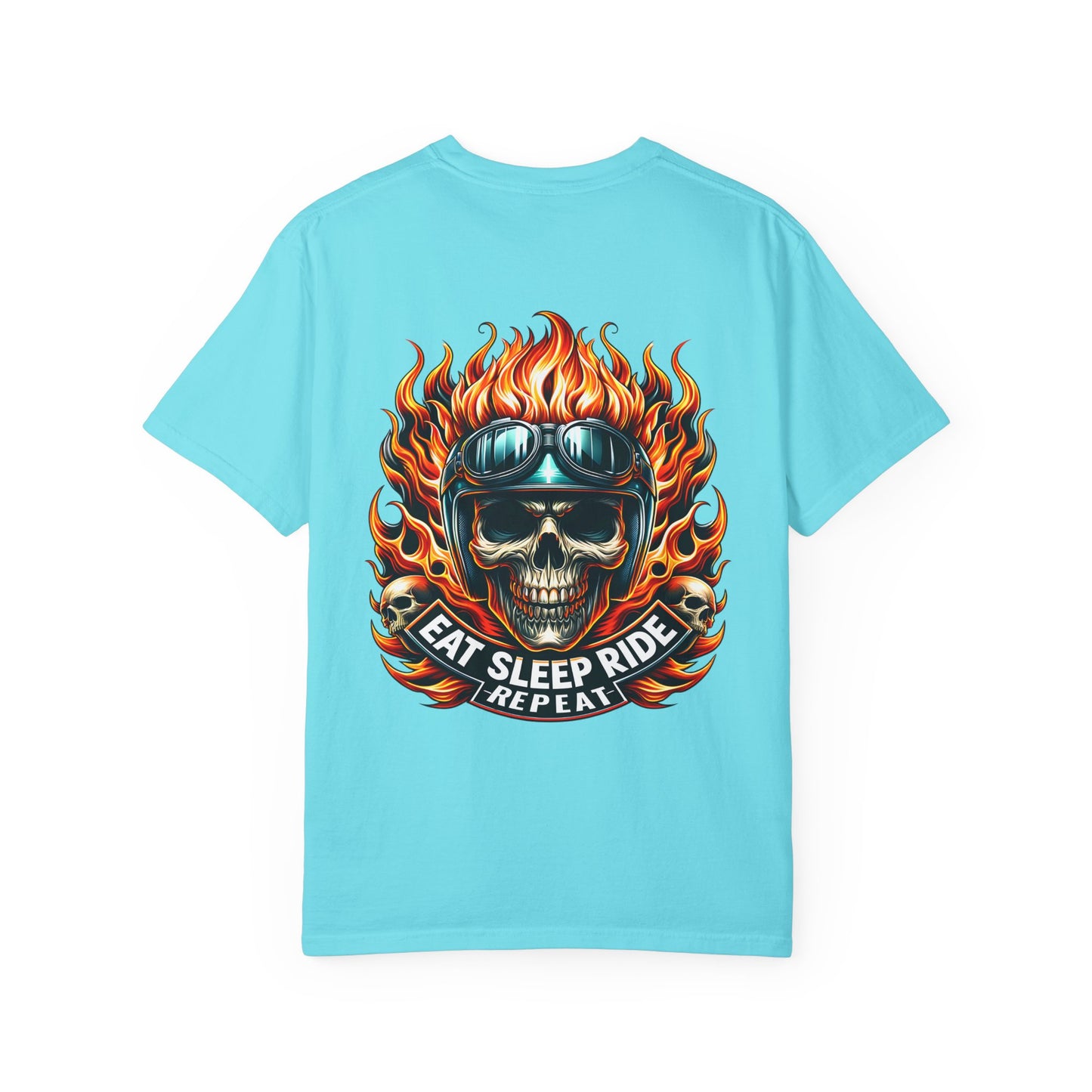 Bold Skull Graphic T-Shirt - Unisex, Biker Apparel, Casual Wear, Gift for Motorcycle Enthusiasts, Vintage Style Tee