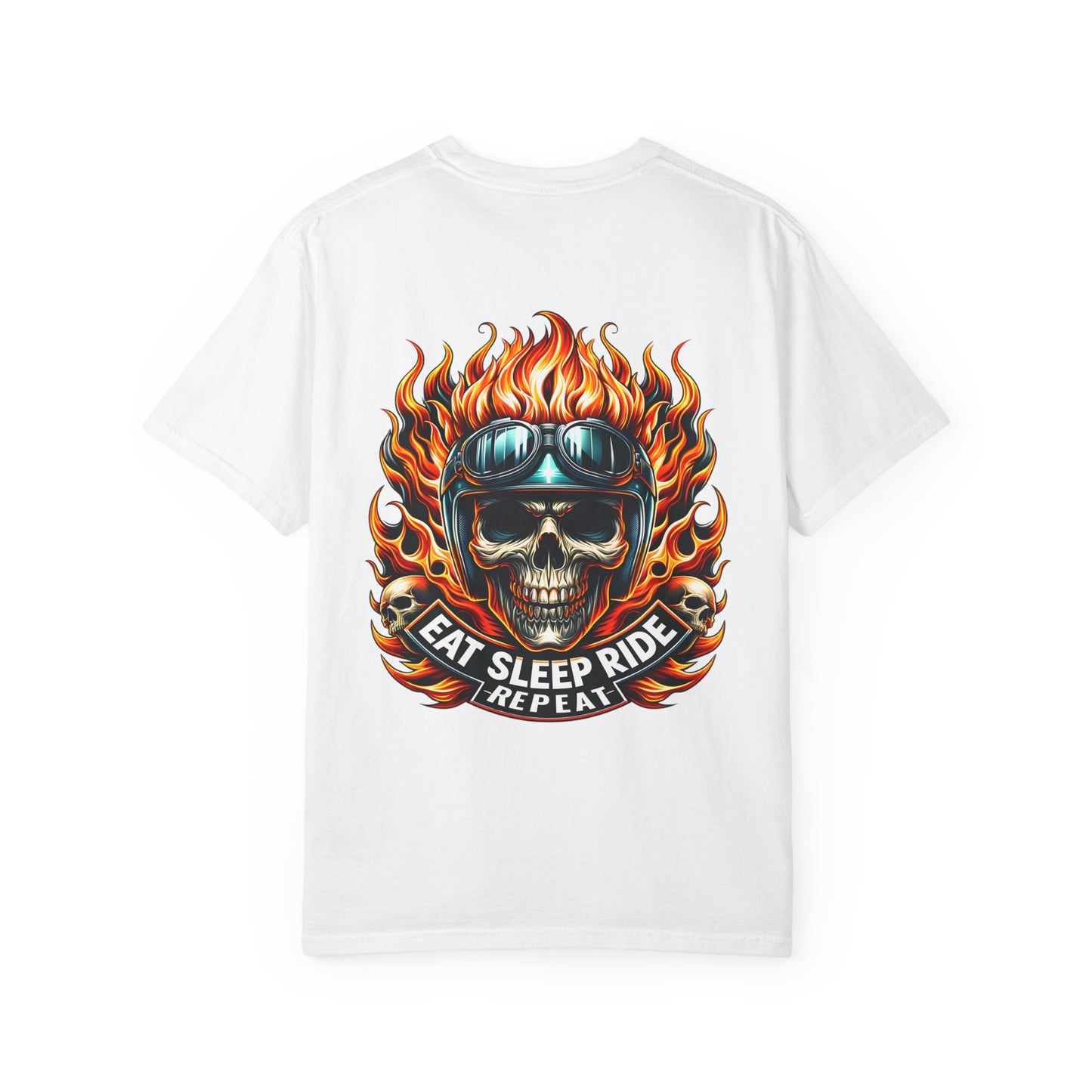 Bold Skull Graphic T-Shirt - Unisex, Biker Apparel, Casual Wear, Gift for Motorcycle Enthusiasts, Vintage Style Tee