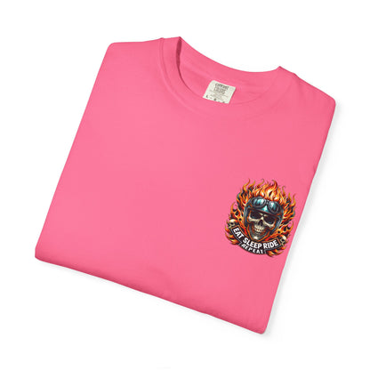 Bold Skull Graphic T-Shirt - Unisex, Biker Apparel, Casual Wear, Gift for Motorcycle Enthusiasts, Vintage Style Tee