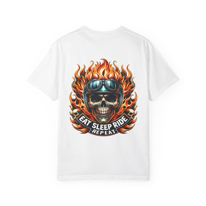 Bold Skull Graphic T-Shirt - Unisex, Biker Apparel, Casual Wear, Gift for Motorcycle Enthusiasts, Vintage Style Tee